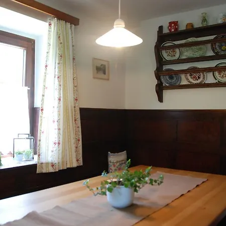 Gaestehaus Moertlmuehle Hostel